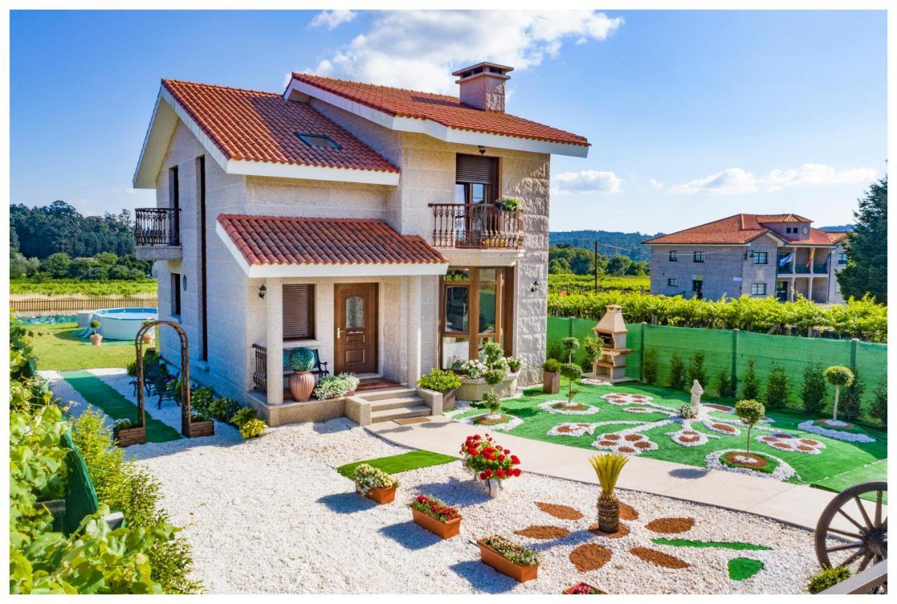 Casa Victoria Garden Con Jacuzzi Y Piscina Villa Caldas De Reis Exterior photo