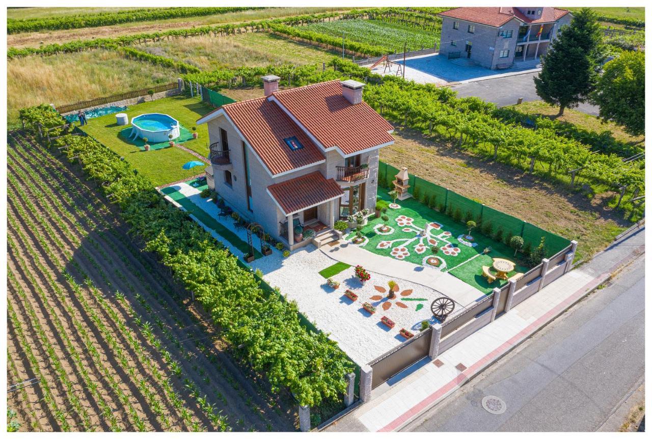 Casa Victoria Garden Con Jacuzzi Y Piscina Villa Caldas De Reis Exterior photo
